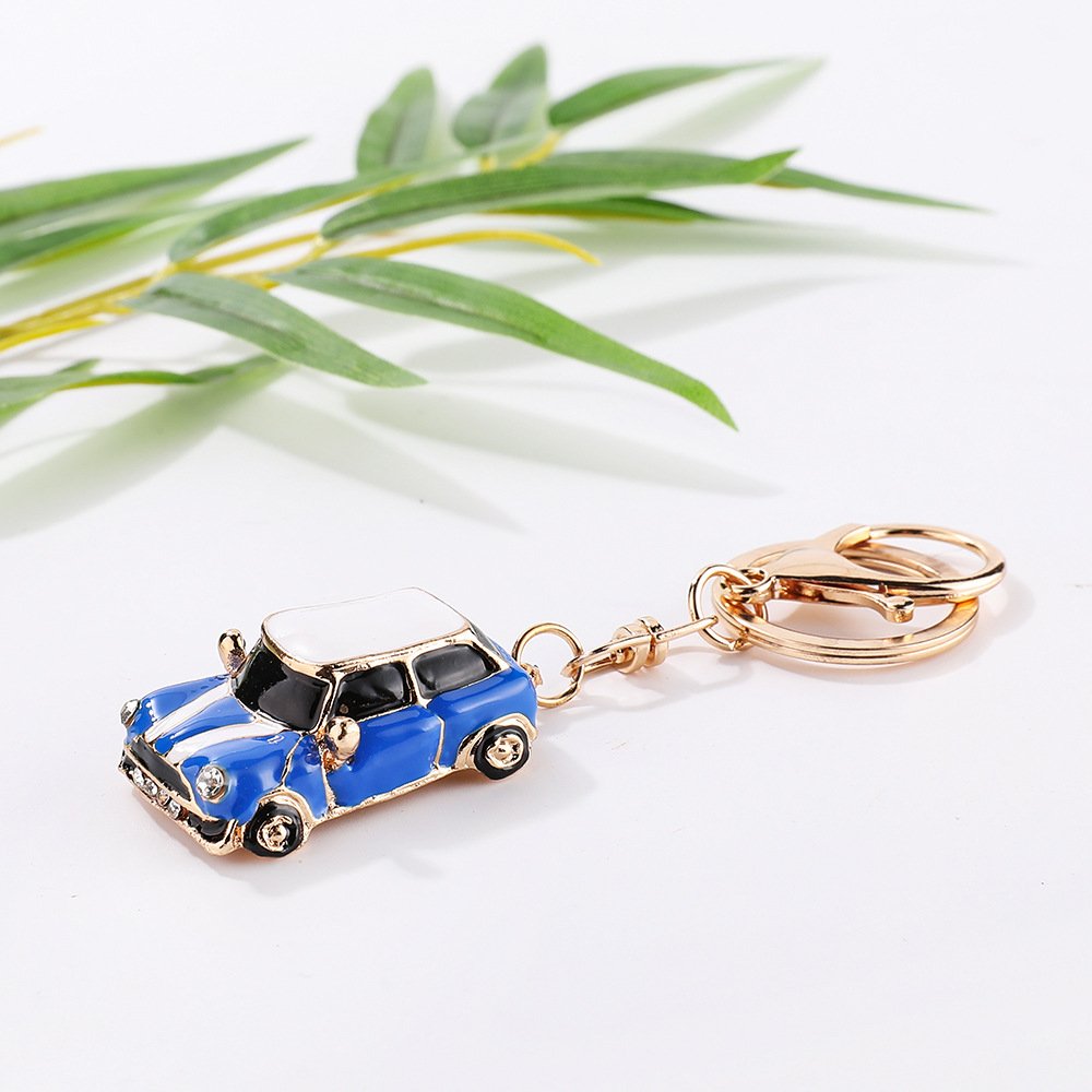 Cartoon mini car men's keychain rhinestone car model fashion pendant racing bag hanging accessories wholesale