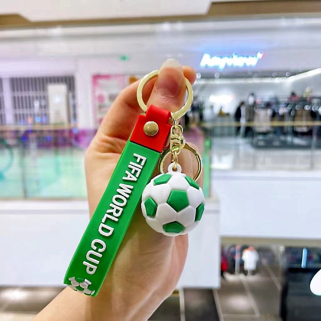 Wholesale 3D Keychain Personalized Creative Cartoon Football Shape Rubber Car Key Chain Pendant Key Chain Accessories