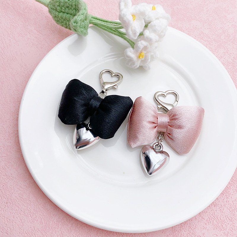 Wholesale Ballet Bowknot Keychains Fashion Satin Love Charm DIY Handmade Bowknot Keychains Backpack Phone Camera Accessory
