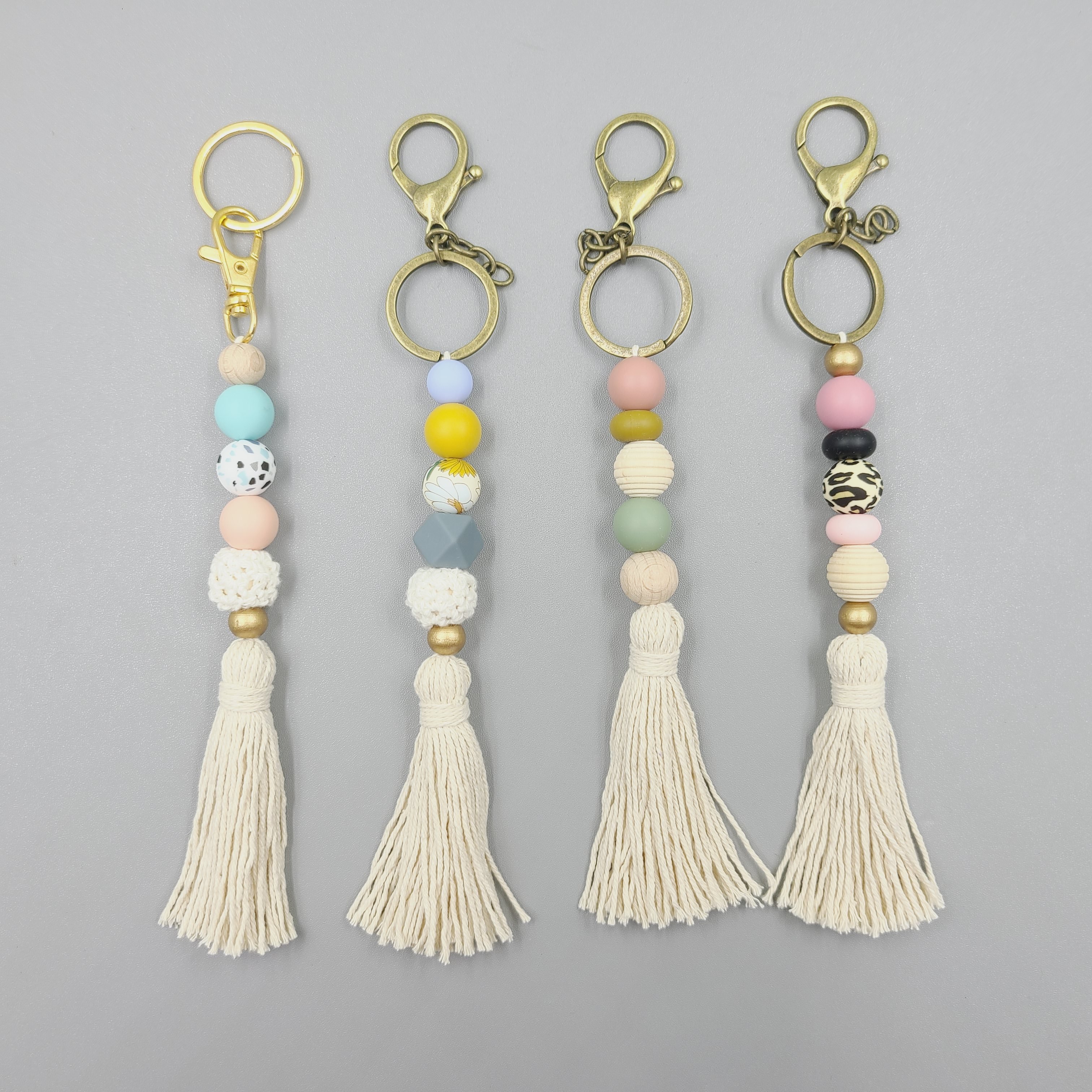 Portable House Car Keys Ring Holder Monogrammed wood acrylic disk Knitting floral Silicone beaded Keychain with macrame