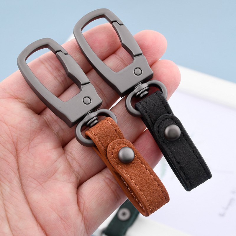 New product wholesale metal car keychain accessories custom logo leather keychain