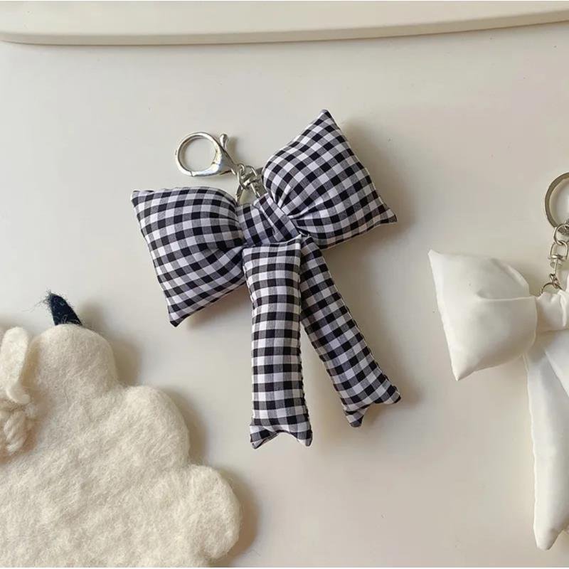 Korean Blue Plaid Bow Car Key Chain Pendant Cute Checkered Backpack Accessories Fashionable Decoration with Bowknot Keychain