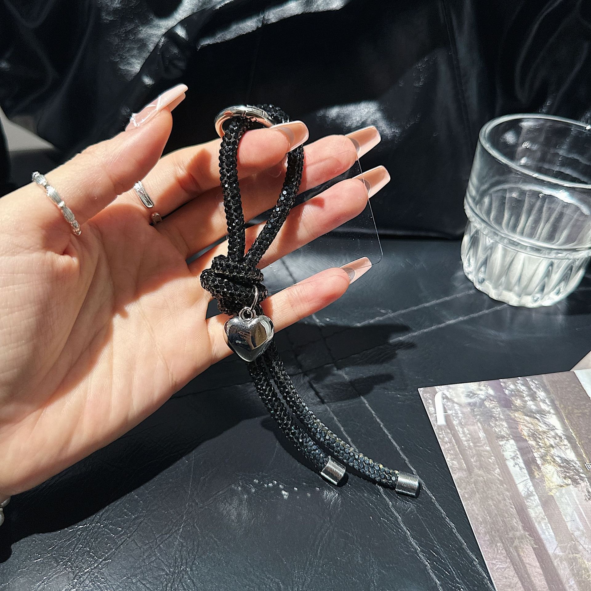 2024 New Crystal Keyring Shiny Rhinestone Knot Rope Chain Women Car Key Holder Simple Girls Handbag Decoration Bling Keychains