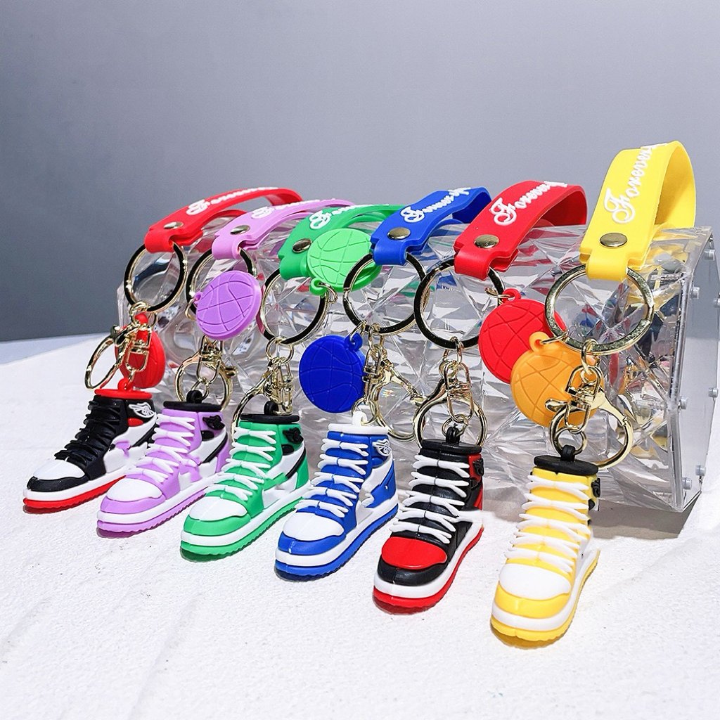 Cartoon Kawaii Anime keychain 3D PVC cute basketball Sneaker Shoe keychains Bag pendant Keyring rubber custom silicone Key chain
