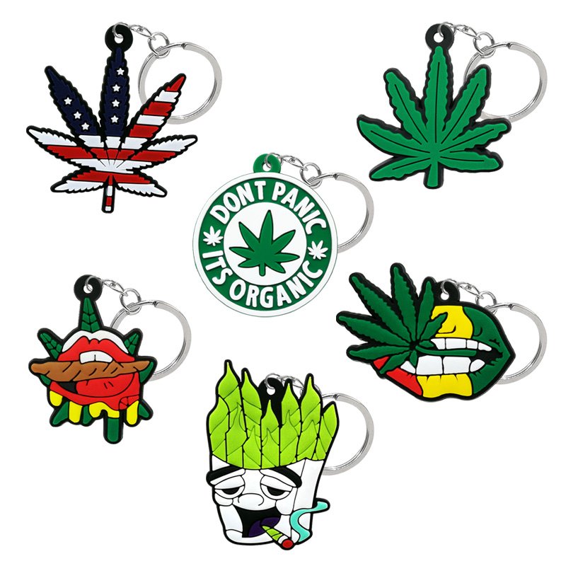 pvc Cartoon Key Chain Cute Leaf shape Key Ring Tobacco key Holder Fashion Gift for men Car Key Ornament Bag Pendant Wholesale