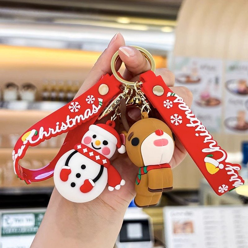 Wholesale 2024 New Christmas Keychain 3D Pvc Cartoon Snowman Santa Claus Tree Deer Keychain Bag Charm Car Key Keychain Gifts
