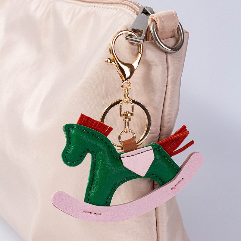 New custom horse leather car key chain accessories animal key ring bag charm ornament pendant luxury designer keychains