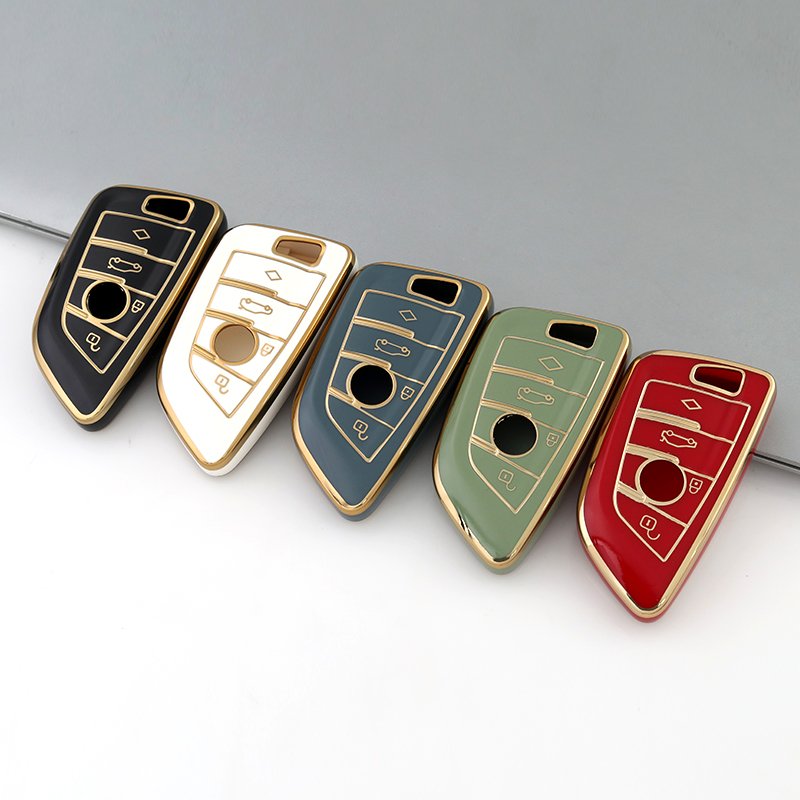 New Soft TPU Gold Edge Car Key Case with Keychain Accessories for BMW X1 X2 X3 X5 X6 Series 1 2 5 6 7 M5 M6 car key cover