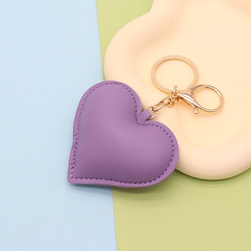 New PU heart keychain leather fashion women's luggage pendant car interior pendant accessories wholesale