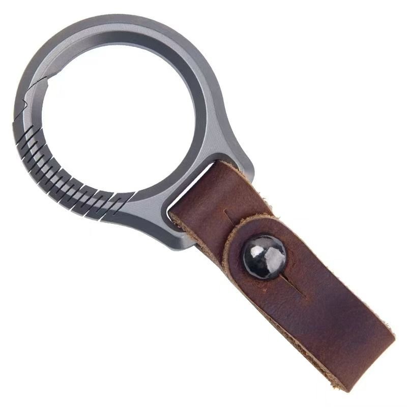 Titanium Alloy Key Chain Men and Women's Car Key Ring with Personality Pendant Creative Simple Metal Keychain Accessory