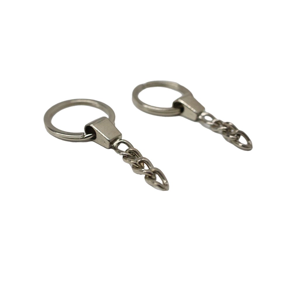 Manufacturer Wholesale Supplies Toy Hardware Pendant metal key ring with chain for decoration + 4-Section Grinding Chain