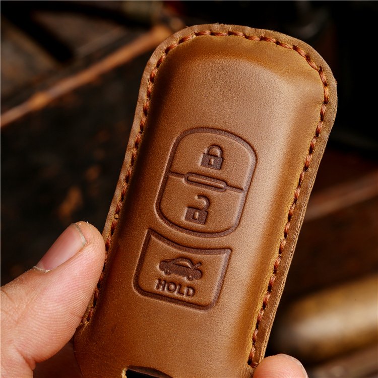 Genuine Leather Car Key Case for Mazda Smart Remote 2/3 Buttons Car Key Cover With Key Chain