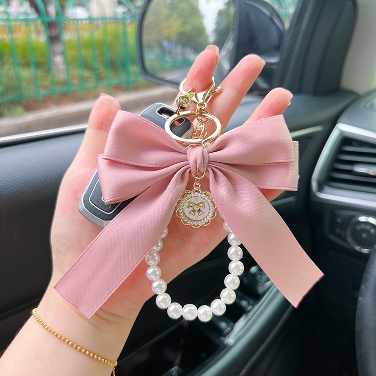 Wholesale Hot Selling Pearl keychain Women Bag Car Handbag Decoration Gift Charming Bowknot Keychain