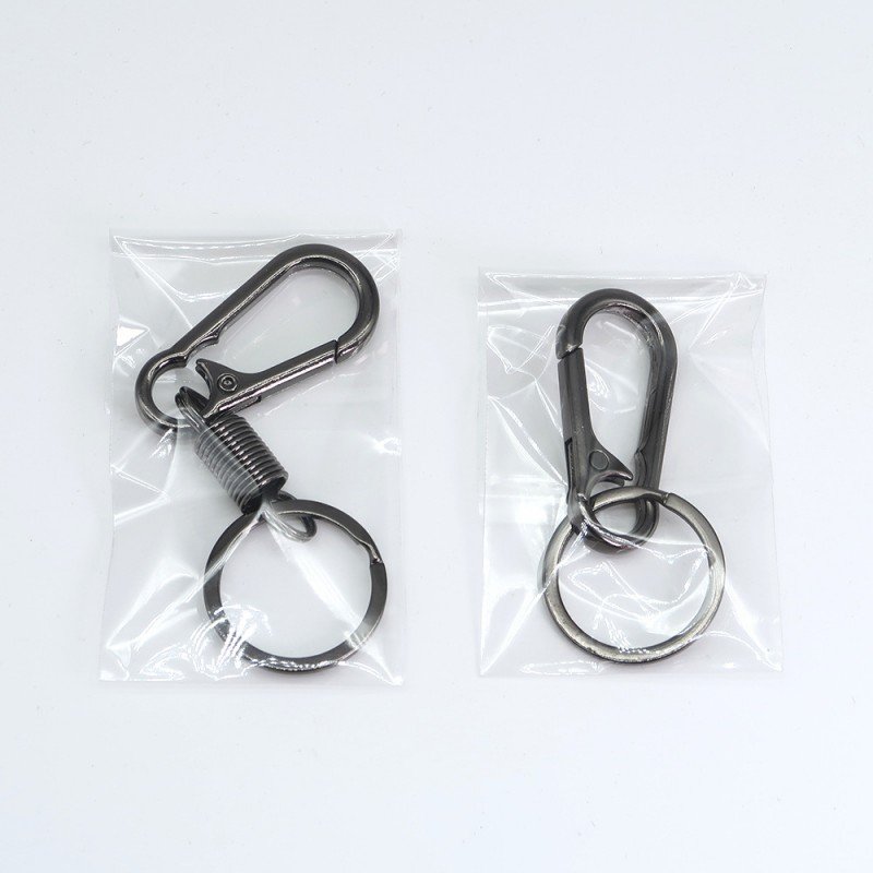 Men Women Universal Spring Keychain Climbing Hook Black Clasp Car Keyring Waist Hanging Carabiner Shape Keychain Accessories