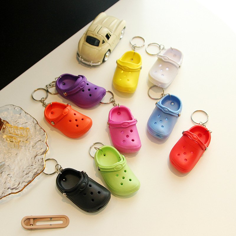 Lovely 3D Mini Eva Plastic Foam Hole Sandal Slipper Beach Shoe Shoe Small Shoe Buckle Hanging Accessory key chains keychains