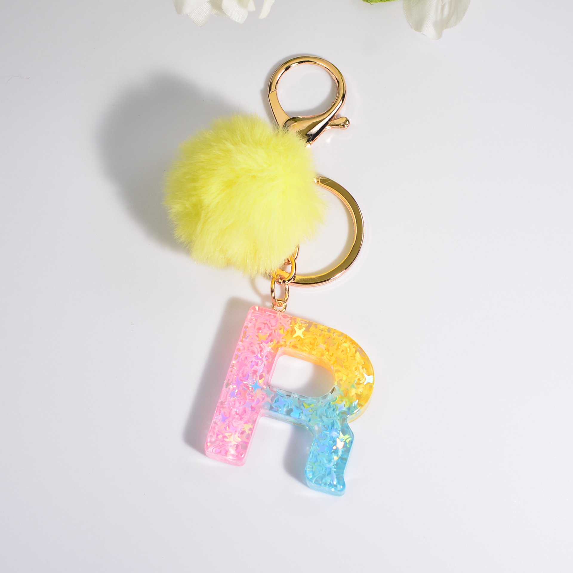 Factory Price English Alphabet Crystal Key Chains Women Metal Keychains Pendant Key Ring Resin Key Holder For Bag Accessory