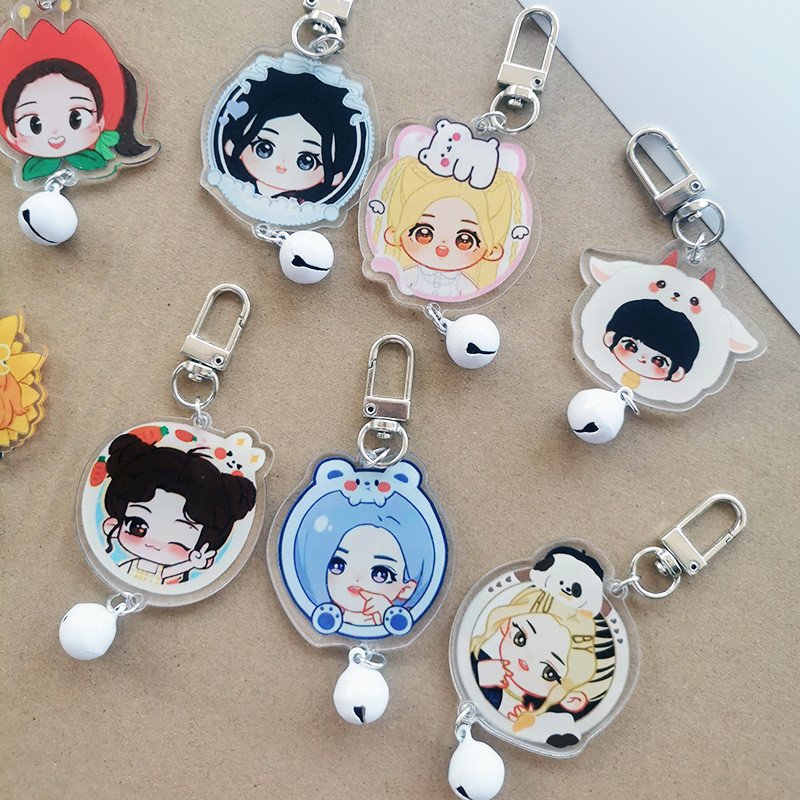 New Lisa BP Kpop Acrylic Keychain Cartoon Car Bag Pendant Key Ring Bell Holder Gifts Jewelry Accessories Fans Collection Gifts