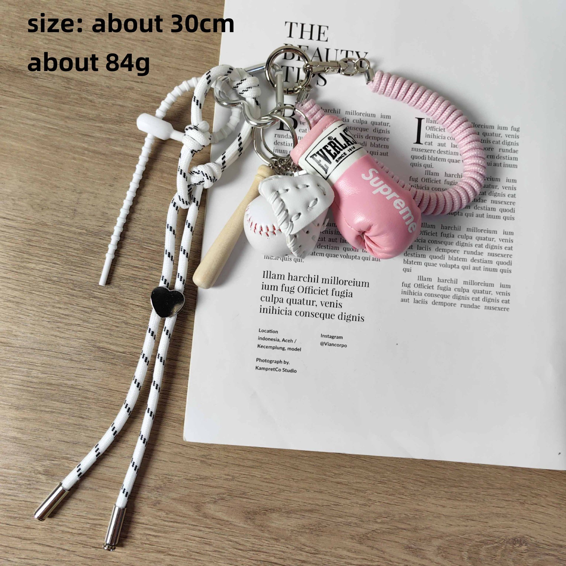 2024 New Punk Girls Light Pink Boxing Glove Pendant Keyring Sports Lovers Baseball Charm Women Car Key Chain Rope Keychains