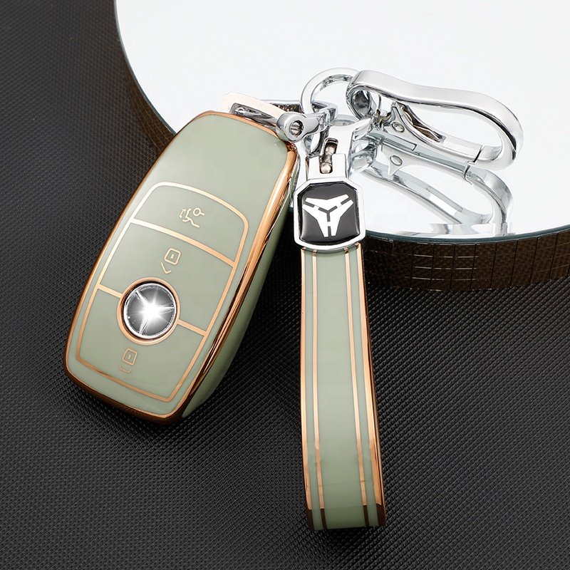 TPU Car Key Case Protective Cover with Keychain Accessories for benz CLA CLS CLK GLA GLC GLE GLS GLK SLK C300 AMG A E S G Class