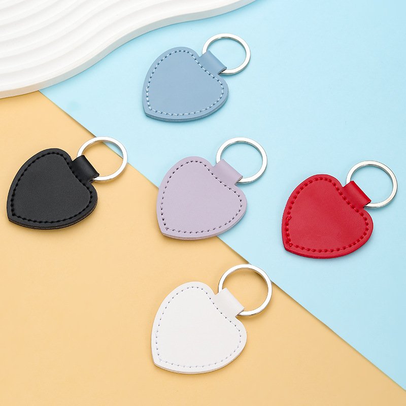 cute heart shaped pu leather keychain custom blanks leather key chain car key fob key holder