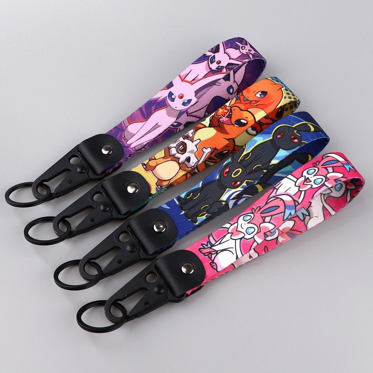 Best Selling Cartoon Printed Short Lanyard Eagle Keychain Metal Key Ring Car Key Pendant Anime Pokemon Motorcycle Keychain