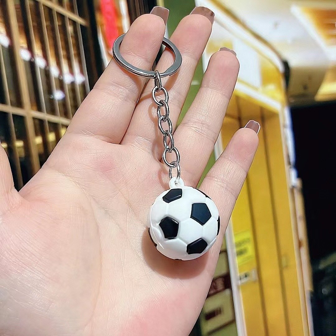 Football Soccer Ball Keychain Cartoon Cute Doll Keyring 3D Couple Bag Ornament Key Chain Car Pendant Accessories Kids Gift
