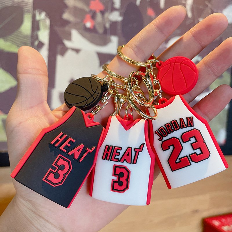 High Quality Football Superstar Messi Keychain Pendant Soft Pvc Keychain car Chain accessories Backpack Pendant Decoration