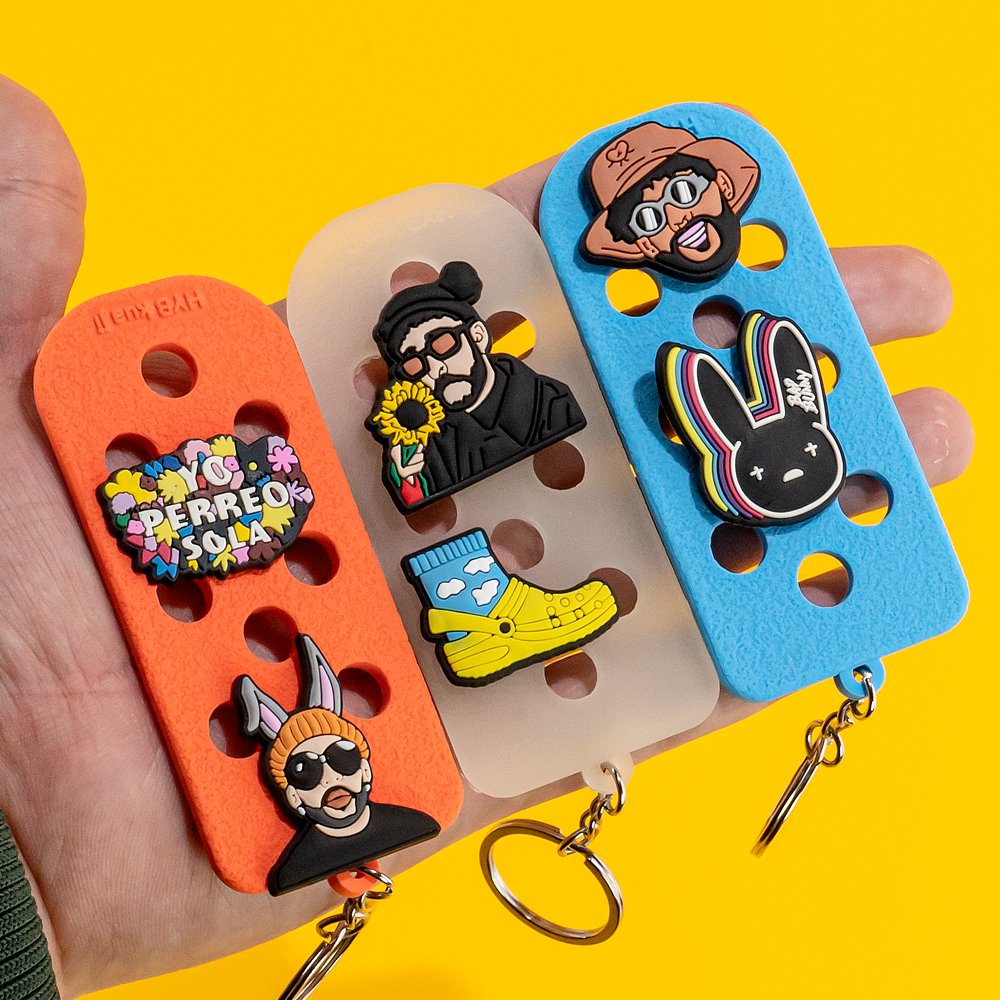New design PVC keychain 1 shoe charm can be installed on the key ring fit car keys charms bag trinket wholesale custom