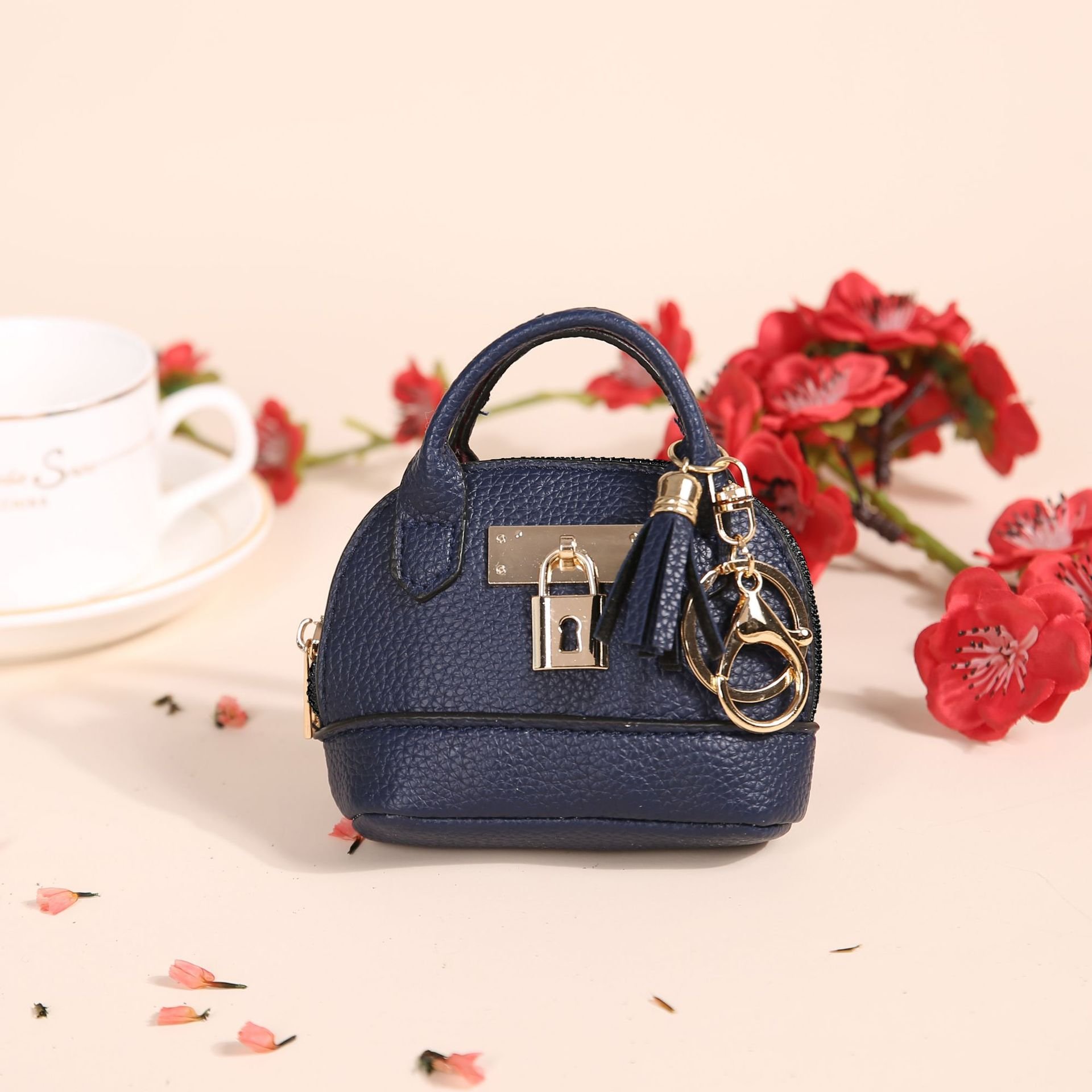 Hot Selling Mini PU Leather Wallet Keychain Luxury Cute Coin Holder Purse Keychain Mini Bag Car Key Rings Gift for Women Ladies