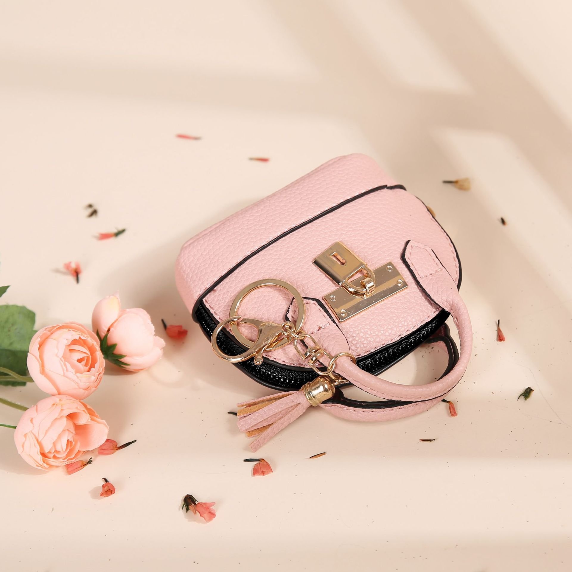Hot Selling Mini PU Leather Wallet Keychain Luxury Cute Coin Holder Purse Keychain Mini Bag Car Key Rings Gift for Women Ladies