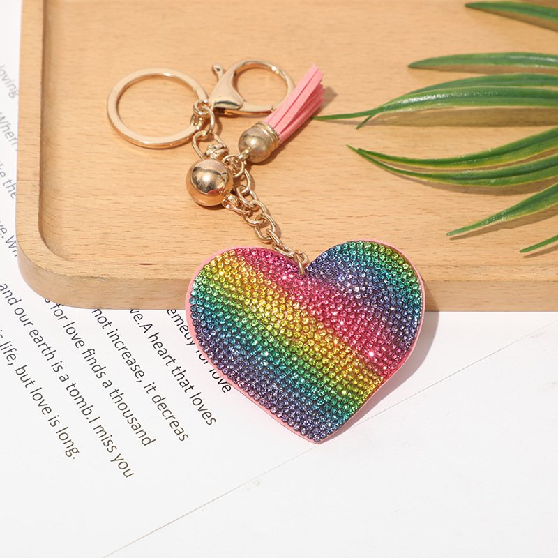 2024 Super fiber hot drill heart-shaped inlaid with diamond leather tassels car key chain bag pendant accessory love key chain