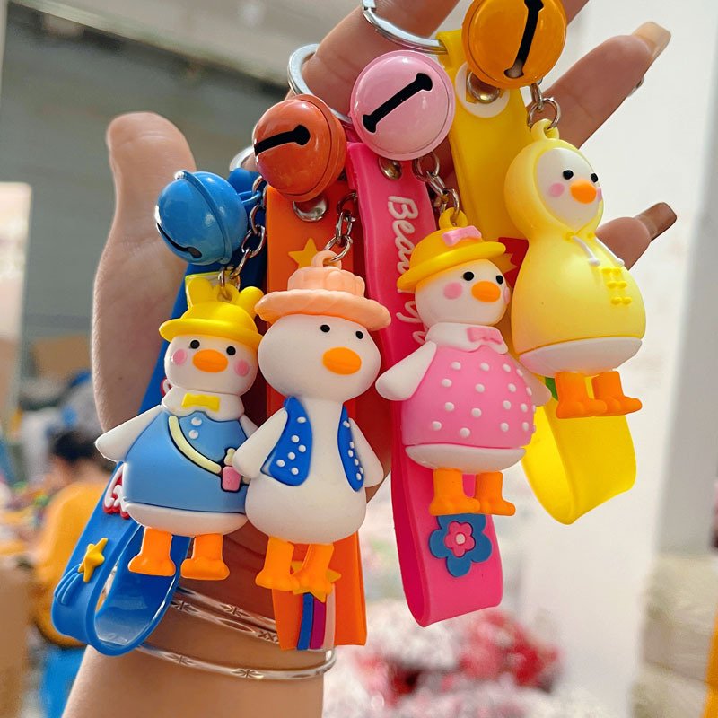 Cartoon Hat Bear Keychain 3D Rubber Cute Doll Keychain Backpack Bag Charm Pendant Couple Keyring Accessories - Mixed