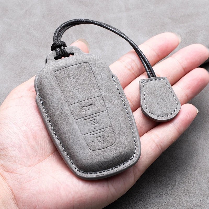 Leather Car Key Case Cover Keychain For Toyota CHR Hilux Fortuner Land Prius Cruiser 200 Camry Corolla Crown RAV4 Highlander