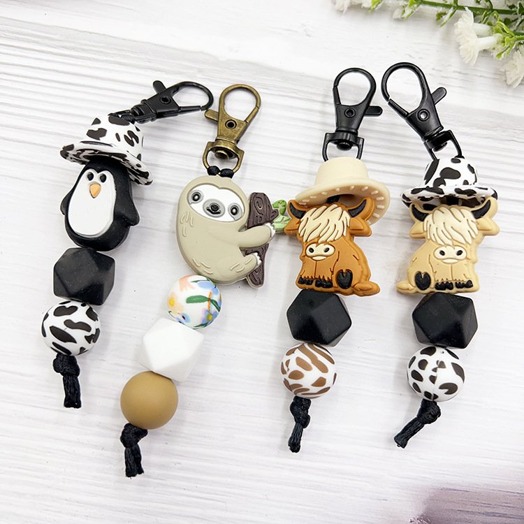 Highland Cow beaded bracelet keychain Goat Moose Penguin Silicon beaded bracelet keychain Car keychain