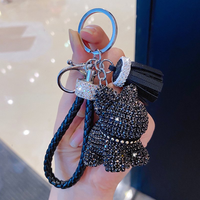 Wholesale Cute Car Bling Keychain Accessories Woman Bag Flash Pendant Self Defense Diamond Bear Keychain