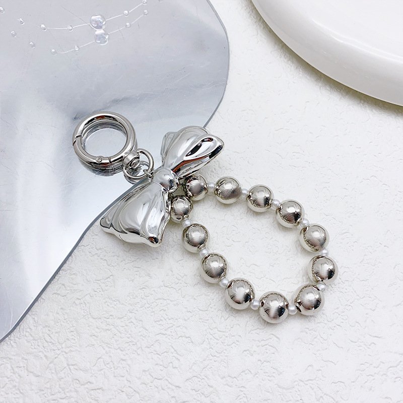 Wholesale Sweet Pearl Bow Beaded Pendant For Women Girls Luxury Car Keychain Bag Hanging Decoration Accessories Gifts