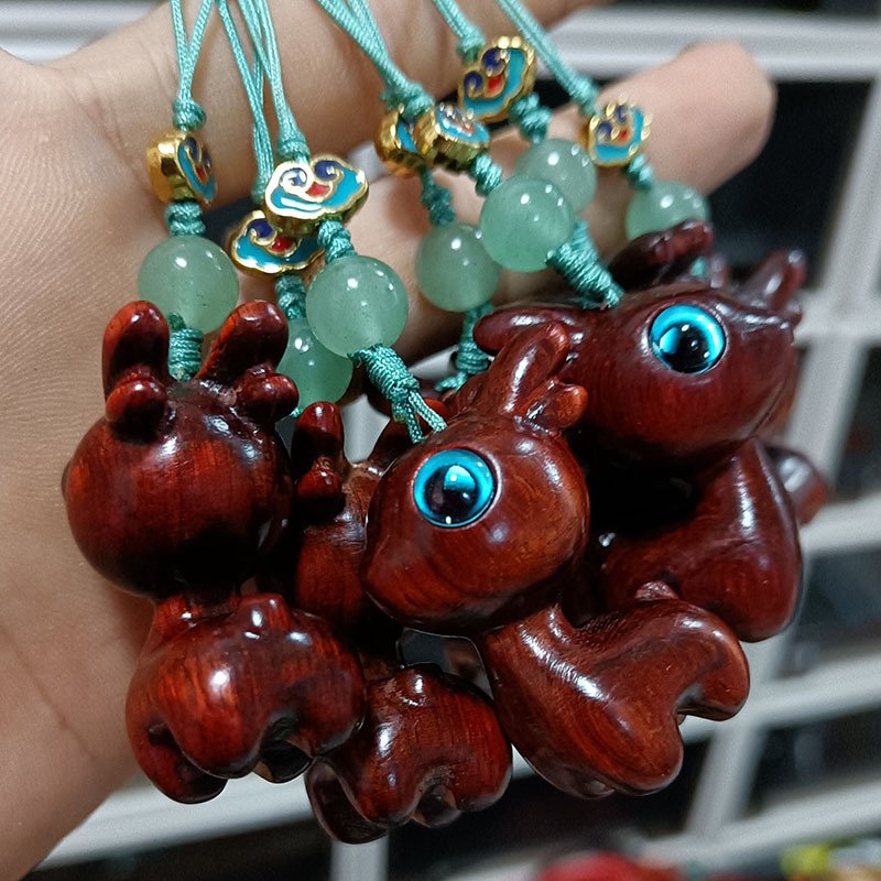 Wholesale Promotional Gift Girls Car Key Chain Cute Animal Keyring Lovely Bag Charm Accessory Women Wood Deer Bag Charm Keychain