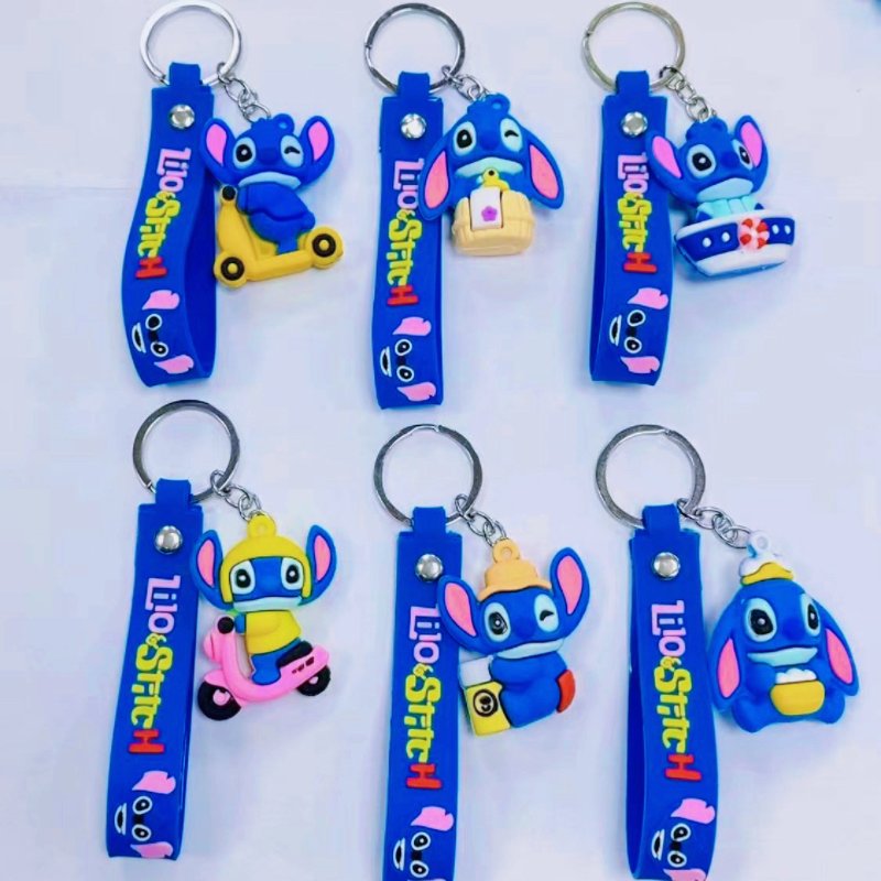 Wholesale Tide Play Doll Car Keychain Accessories Cheap Cartoon Anime 3D Soft Silicone PVC Key Ring Lanyards Rubber Key Holder