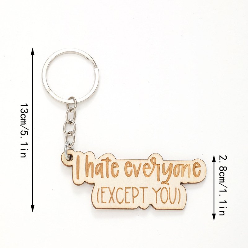 Wooden keychain gift creative small pendant mother letters Europe and the United States laser engraved car bag key chain pendant