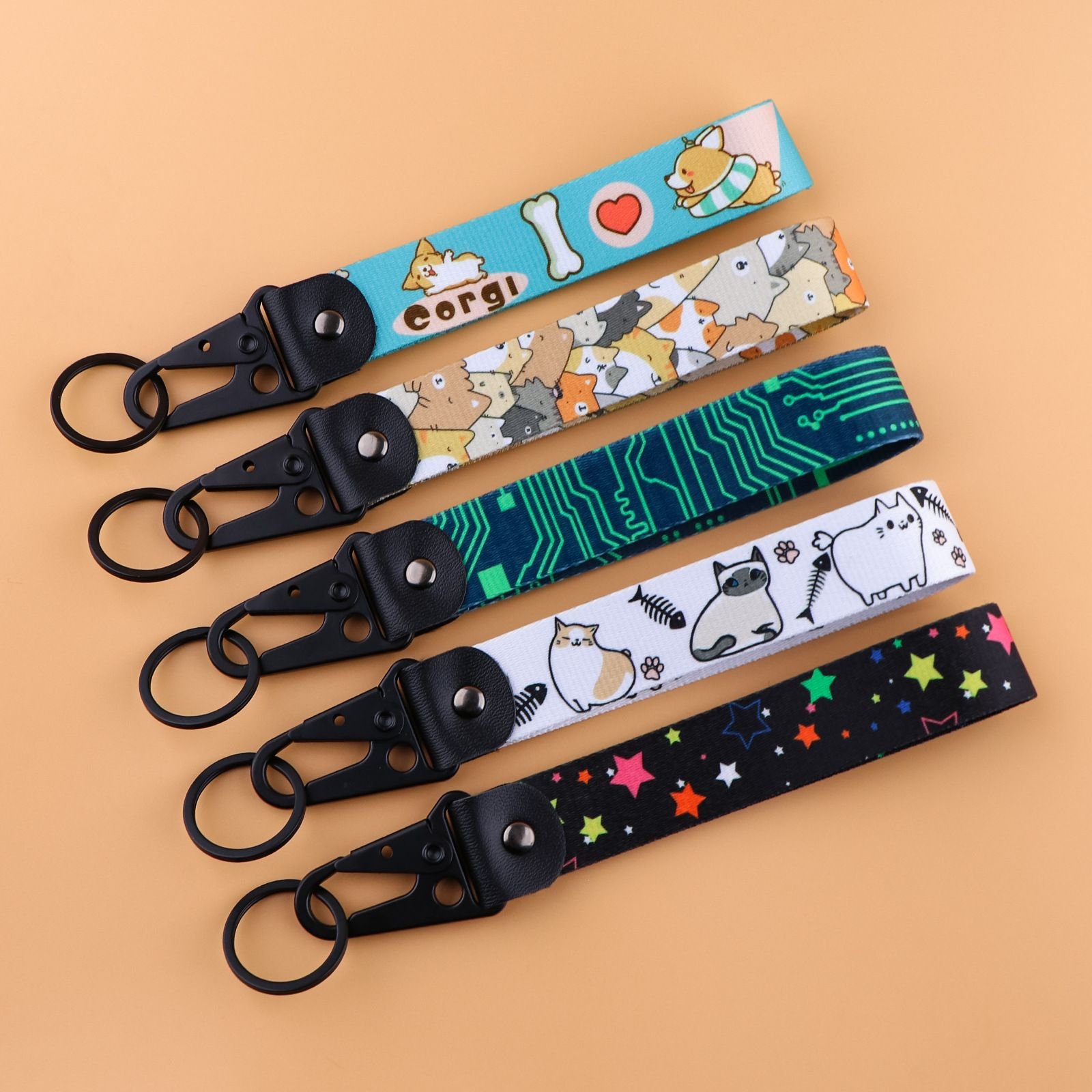 Hot selling cartoon cute corgi pet dog kitten pattern Olecranon key chain car key rope leather Olecranon pendant accessories