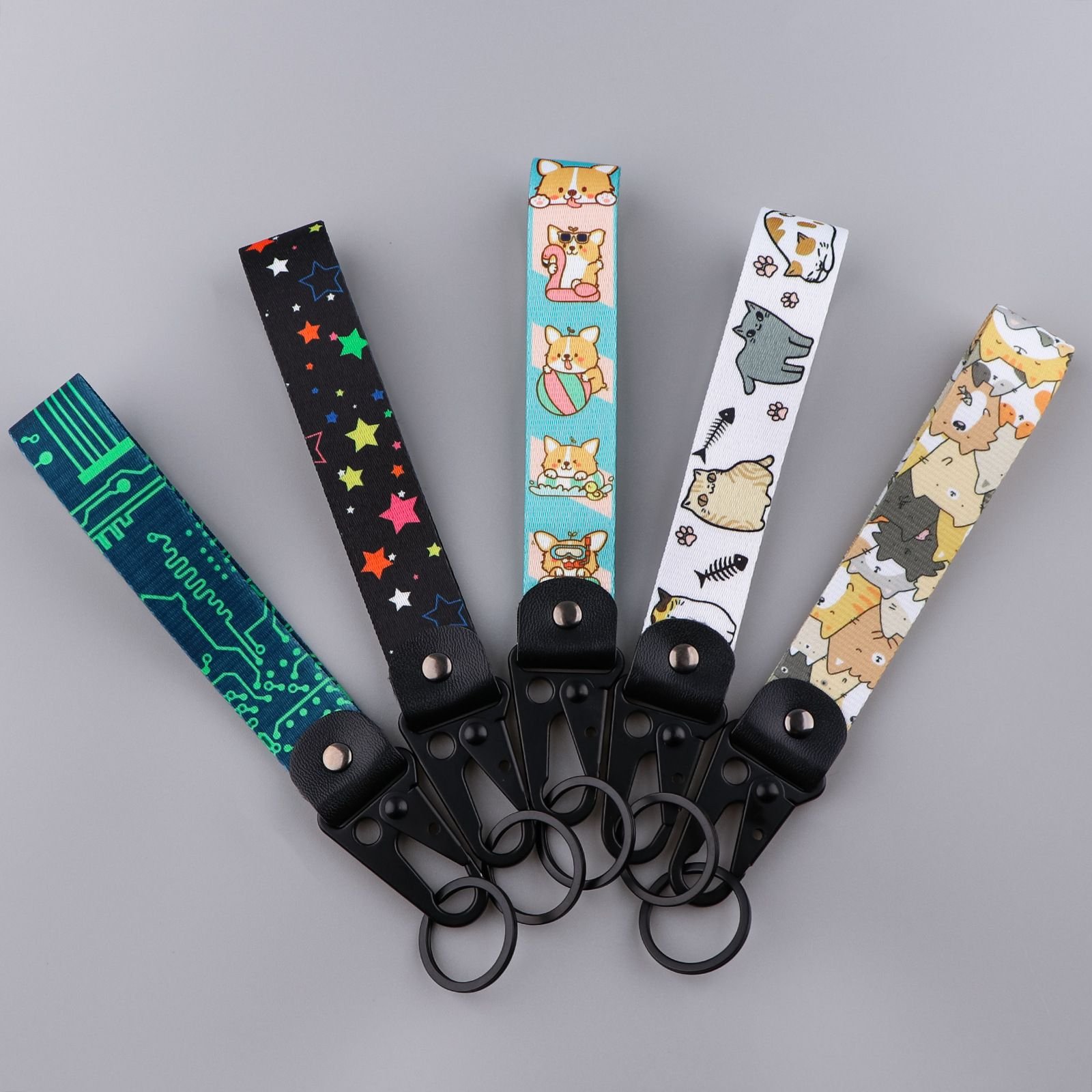 Hot selling cartoon cute corgi pet dog kitten pattern Olecranon key chain car key rope leather Olecranon pendant accessories