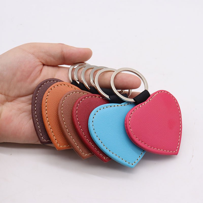 Wholesale Pu Leather Keyring Promotional Gift Custom Logo Laser Engraving Car Keychain