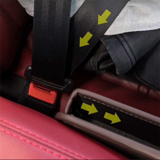 PU leather automotive center seat gap filler factory direct wholesale storage box can be filled with mobile phones coins key