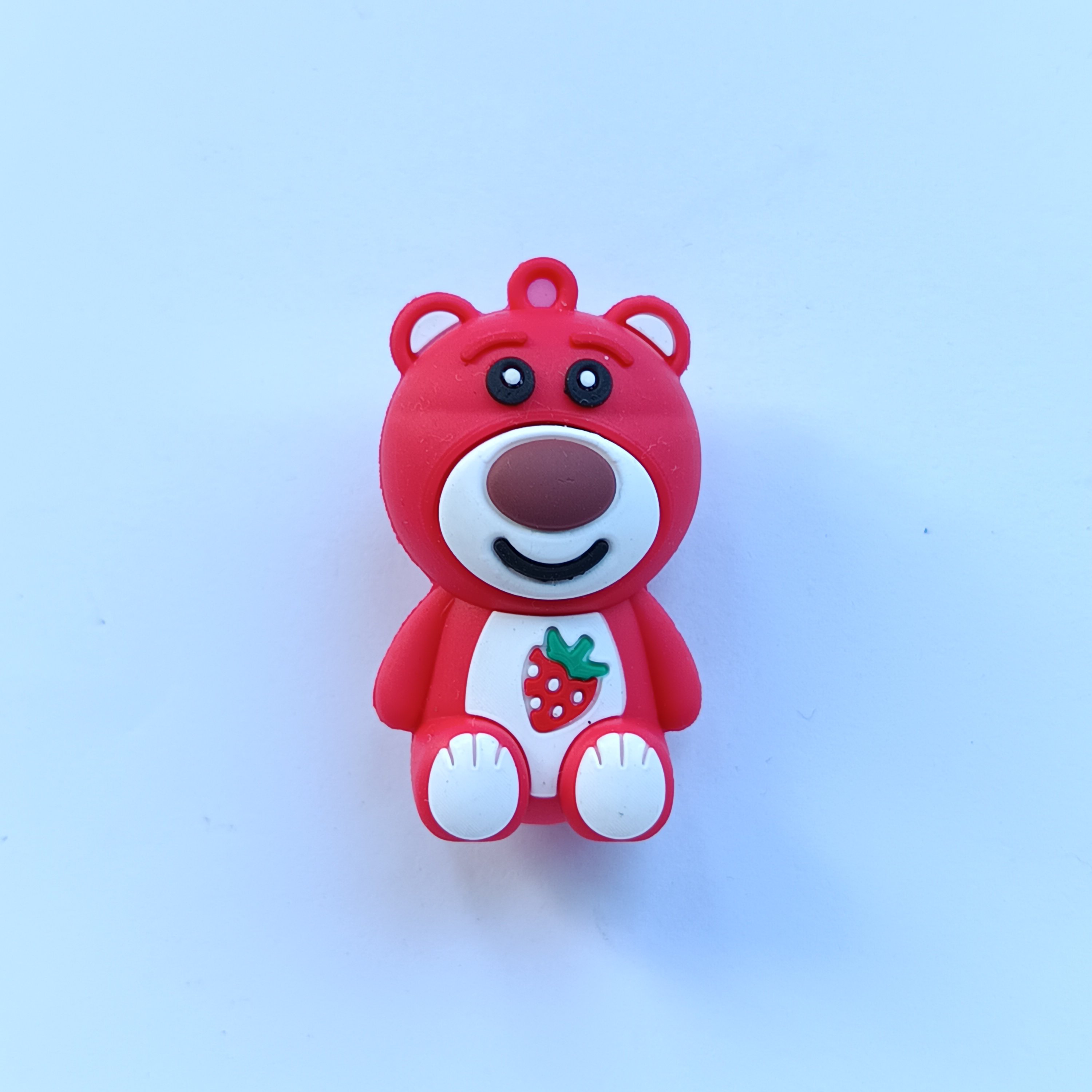 Factory Customization wholesale PVC New cute cartoon Strawberry Small Bear keychain doll key ring accessories Car Pendant
