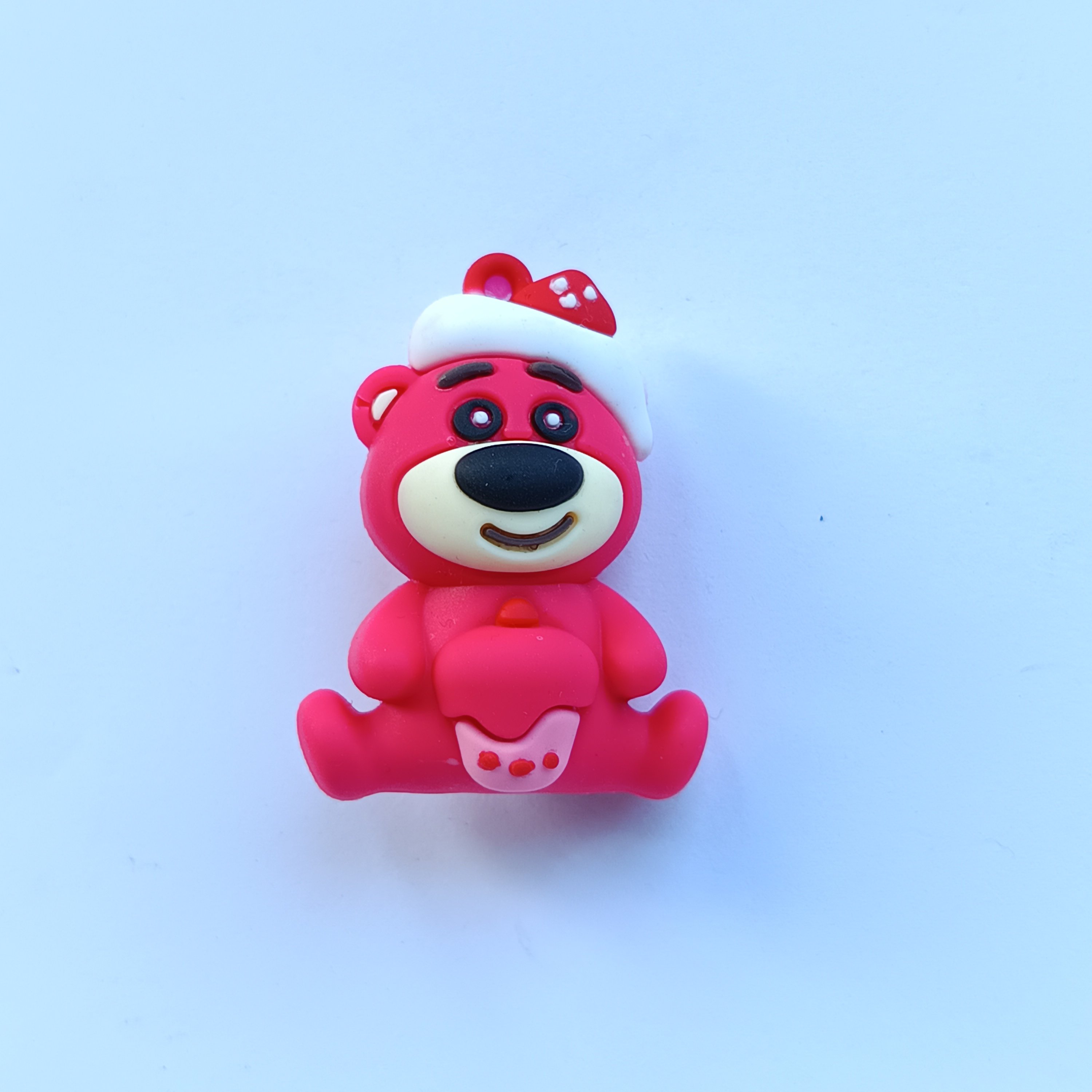 Factory Customization wholesale PVC New cute cartoon Strawberry Small Bear keychain doll key ring accessories Car Pendant