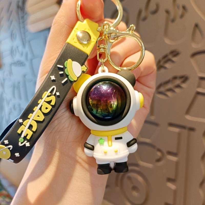 Little Bear Astronaut Cartoon Keychain Cute Book Bag Pendant Car Keychain Accessories Couple Gift
