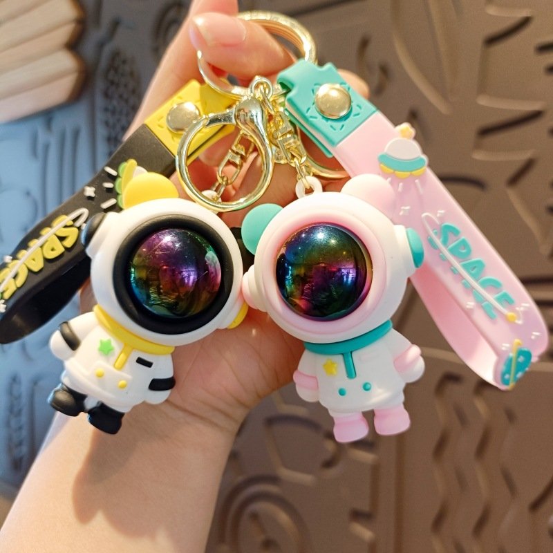 Little Bear Astronaut Cartoon Keychain Cute Book Bag Pendant Car Keychain Accessories Couple Gift