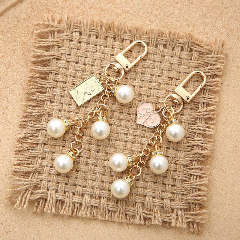 fashion Crystal Pearl Key Chain For Women's Backpack earphone case Key purse car Charm Pendant Accessories Pearl Key Ring Gifts