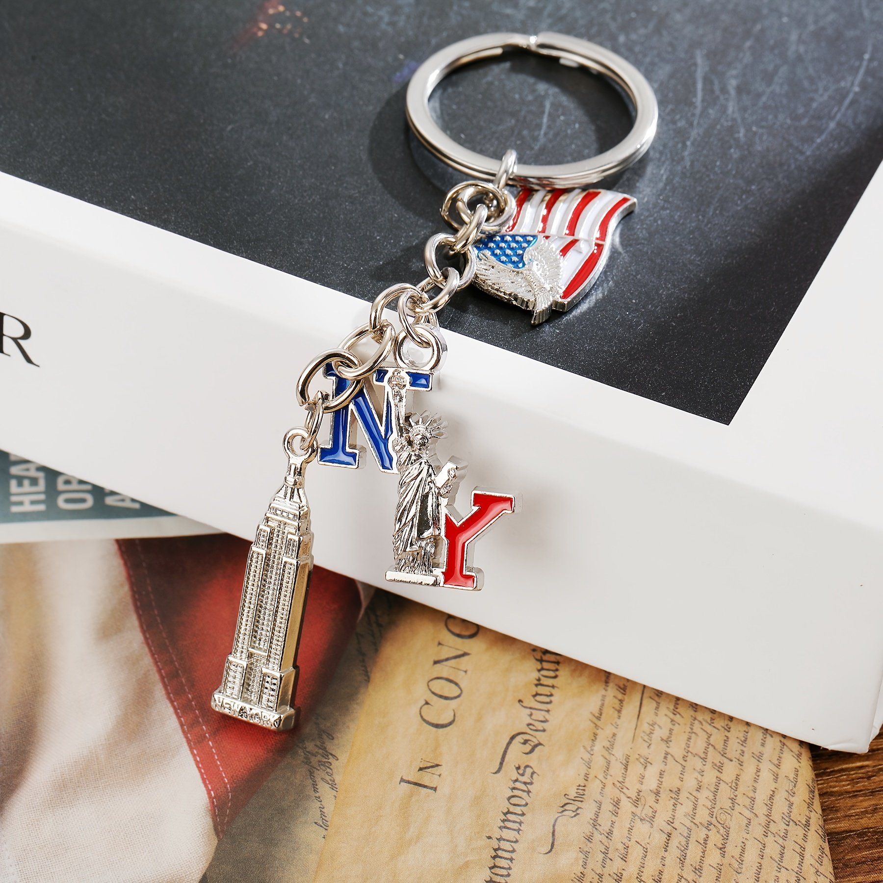 Customized Patriotic Statue of Liberty & Empire State Building Metal Keychain Zinc Alloy