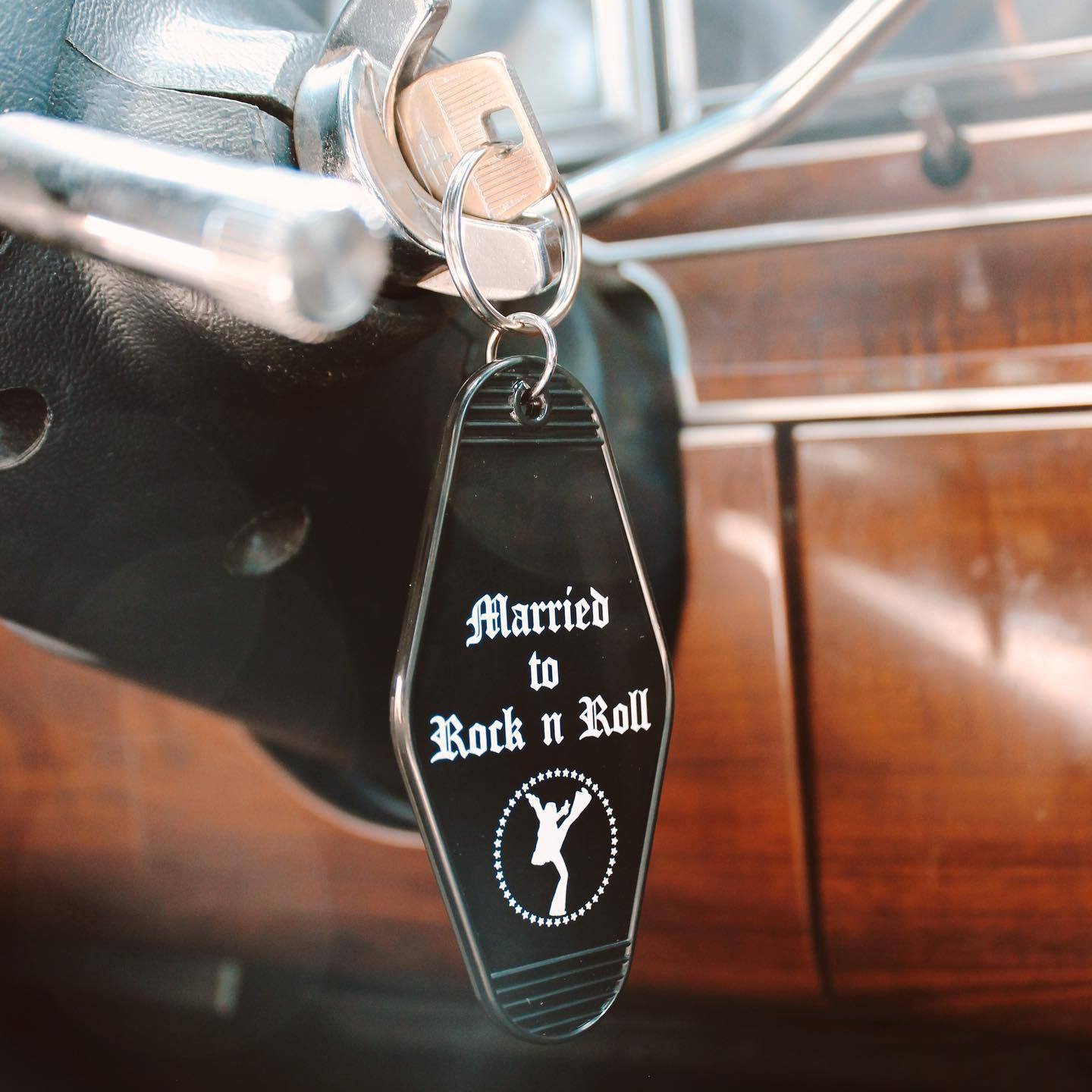 Wholesale keychain Custom Logo Printing Plastic Gold Motel Key chain Hot Sale Motel Key Chain Blank For Promotion Gift